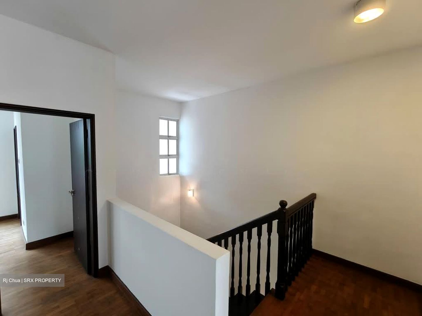 La Suisse (D11), Terrace #562312211